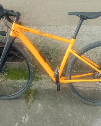 CANNONDALE Topstone 4 gravel bike