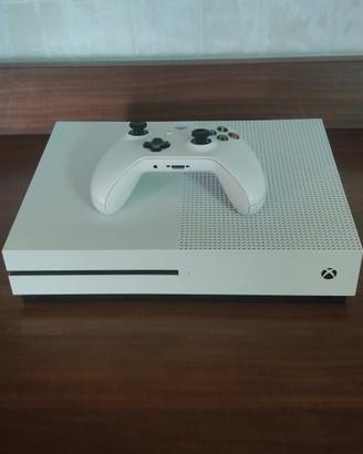 Xbox One s