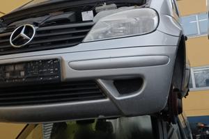 Mercedes Vaneo del 2004 per ricambi