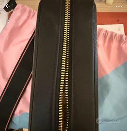 Chiara Ferragni tracolla black