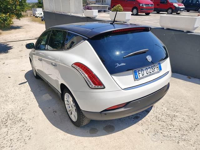 Dacia Delta 2010 photo 2