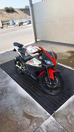 Yamaha yzf-r125
