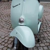 Splendida Vespa 50 S  anni 60