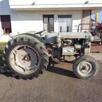 Trattore agricolo motomeccanica