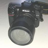 Nikon d7500 + obiettivo 18-140mm (in garanzia)