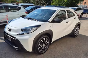 TOYOTA Aygo X 1.0 VVT-i 72 CV 5 porte Active
