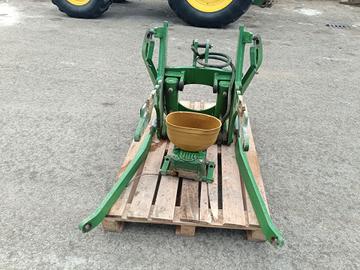 sollevatore anteriore e PTO per trattore John Deer