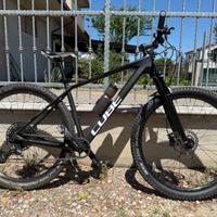 CUBE REACTION C:62 ONE - MOUNTAIN BIKE