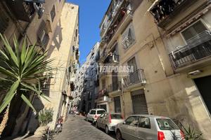 AMPIO APPARTAMENTO - SAN GIOVANNI A MARE