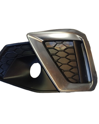Griglia inferiore del paraurti Sx Audi A4 S-Line