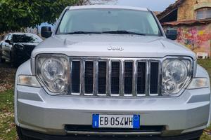 Jeep Cherokee 2.8 crd