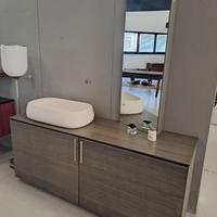 Mobile per bagno in legno