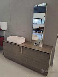 Mobile per bagno in legno