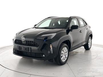 TOYOTA Yaris Cross 1.5h Active fwd 115cv e-cvt