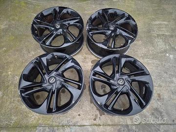 Cerchi In Lega Da 17" Per Opel Corsa E - D