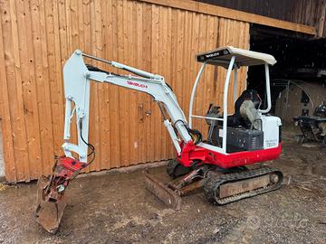 TAKEUCHI TB016 