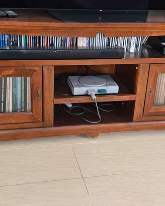 Mobile in legno porta tv