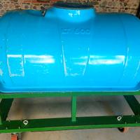 Cisterna in vetroresina