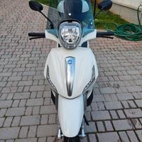 Beverly 350 sport touring