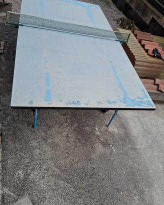 tavolo da ping pong