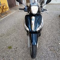 Scooter Piaggio Medley 150