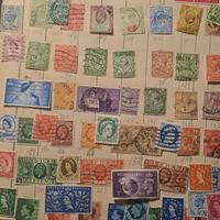 francobolli  in ( svendita )