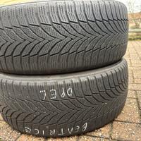 4 Pneumatici Nexen 205/45 R17 inverno