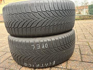 4 Pneumatici Nexen 205/45 R17 inverno