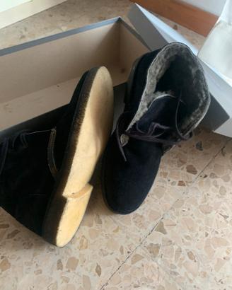 Scarpe scamosciate con pelo interno