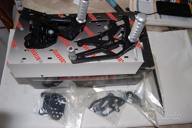PEDANE ACCOSATO SUZUKI GSXR 1000 2007-2008