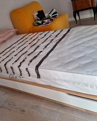 Struttura letto singolo+ materasso