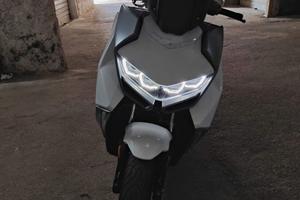 BMW C 400 GT SCOOTER