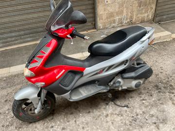 Gilera runner 200 vxr 4 tempi