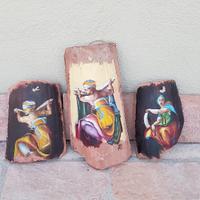 Tegole in cotto artigianali dipinte a mano