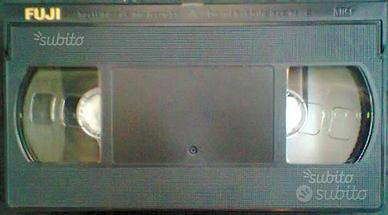 Videocassette con custodia