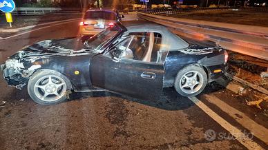 Mazda MX-5 2002 Incidentata