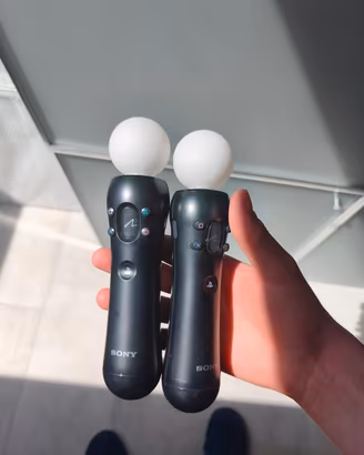 coppia controller PS move per psvr / PS4 -Perfetti