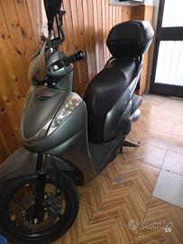 SH 300i sport