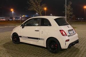 595 Abarth Competizione  T-jet  180 cv.
