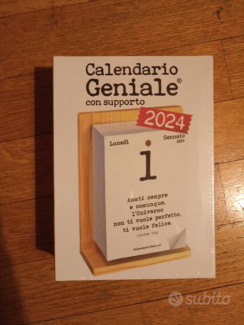 Calendario Geniale con supporto 2024 NUOVO - Collezionismo In vendita a Como