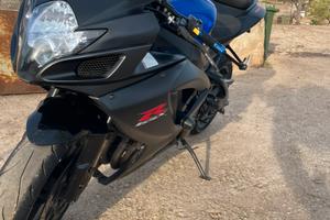 Suzuki gsx-r 750