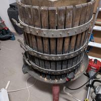 Torchio per uva funzionante