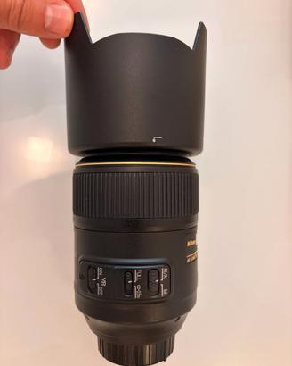 Nikon 105mm f/2.8 VR Micro Nikkor – con scatola