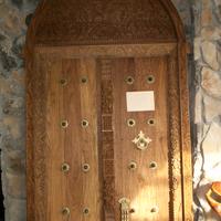 Portone in legno intarsiato (nr.10)