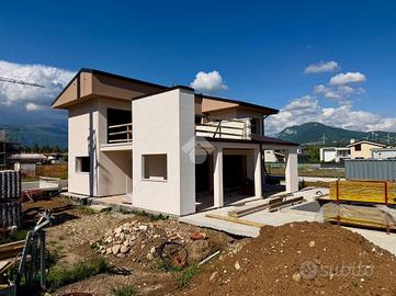 VILLA SINGOLA A AFFI