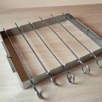 Grigia per barbecue in acciaio con 6 spiedini
