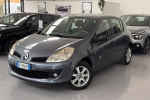 Renault Clio 1.2 16V 5 porte Luxe