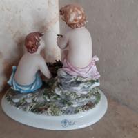 Porcellana di Capodimonte Corti