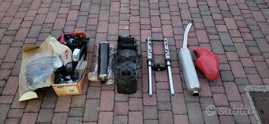 pezzi Yamaha r6 del 2001