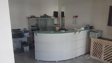 Arredo completo per Negozio o Laboratorio